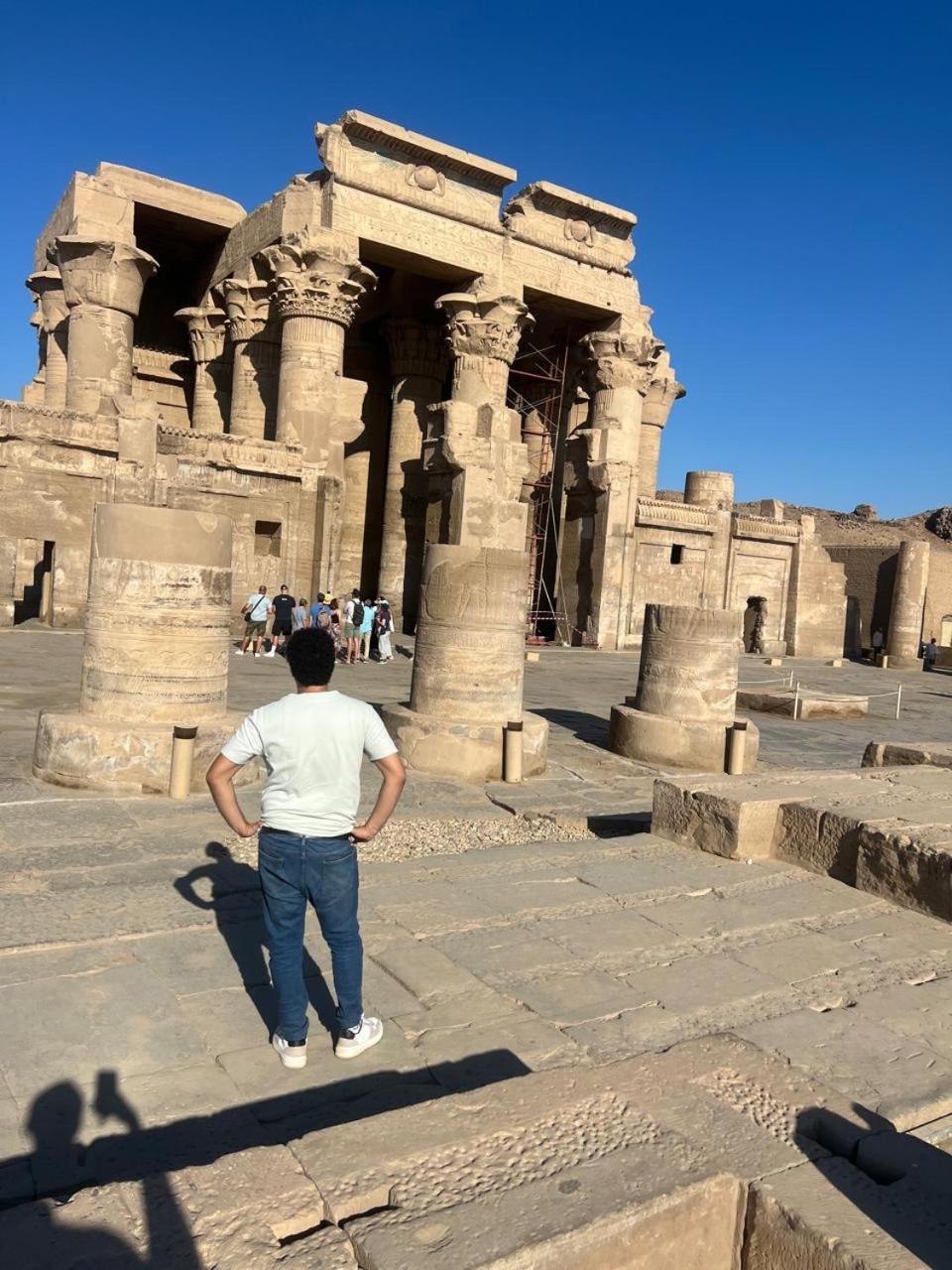 Pyramids And Sphinx Hotel Kafrat al Jabal Екстер'єр фото
